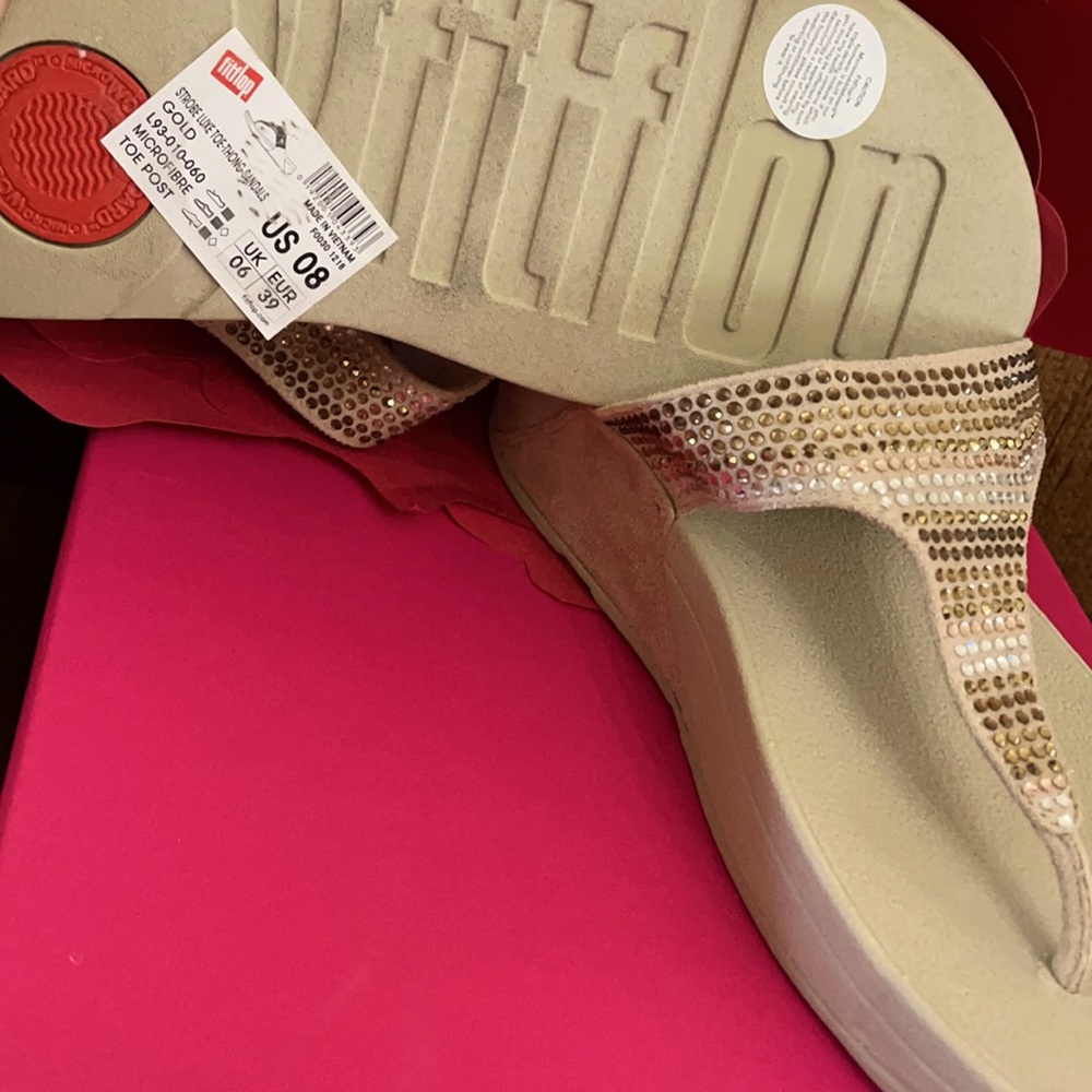 Flipflop Strobe Luxe Toe-Thong Sandals. Gold. New